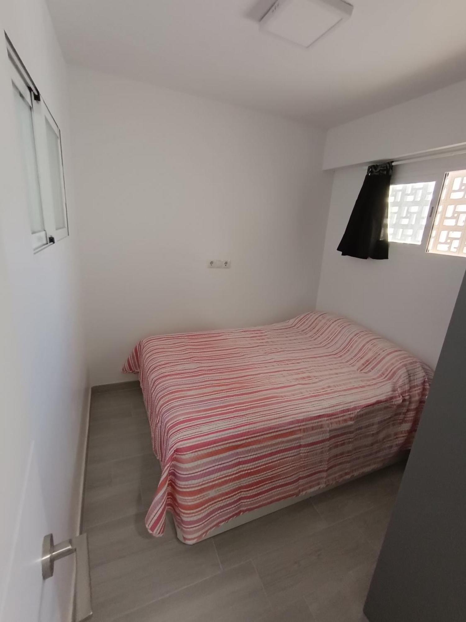 Maravilloso Apartamento Atico Primera Linea Lateral Playa San Antonio กูลเญรา ภายนอก รูปภาพ